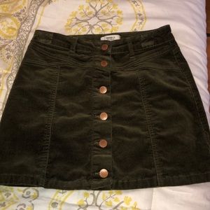 olive green button up skirt